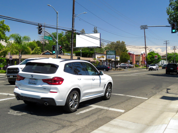 Folsom Blvd NS 96ft E/O 56th St F/W - 1
