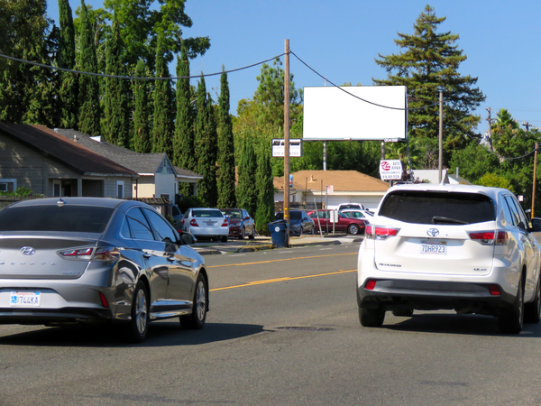 Fruitridge Rd SS 999ft W/O Franklin Blvd F/E - 2