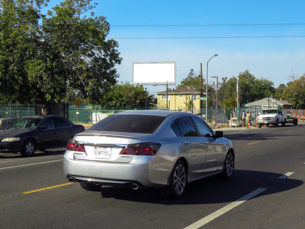 Grand Av SS 125ft W/O May St F/E - 1