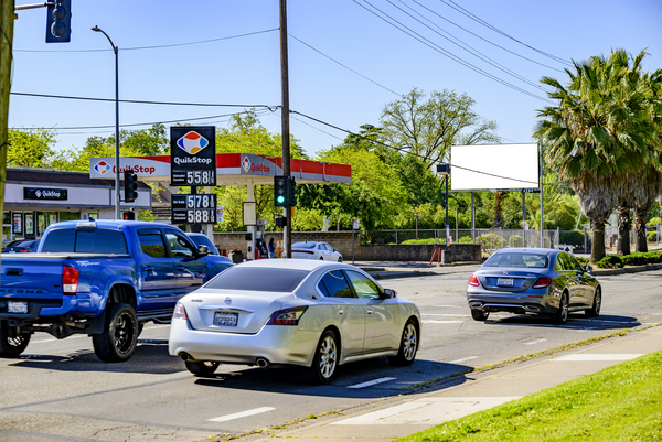 Marysville Blvd ES 170ft S/O Los Robles F/N - 1