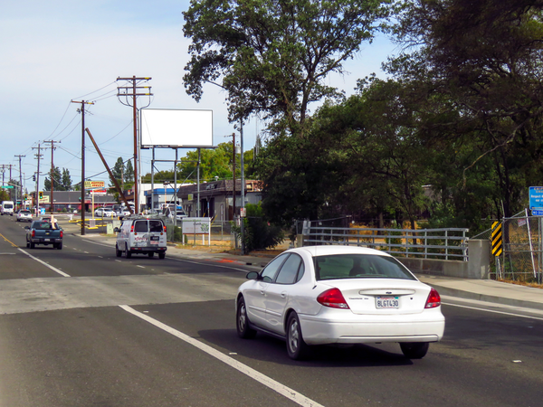 Auburn Blvd ES 500ft S/O Cripple Creek F/S - 2