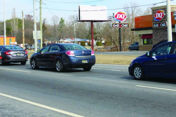 US 13 ES 0.6mi N/O SR 20 F/S - 2