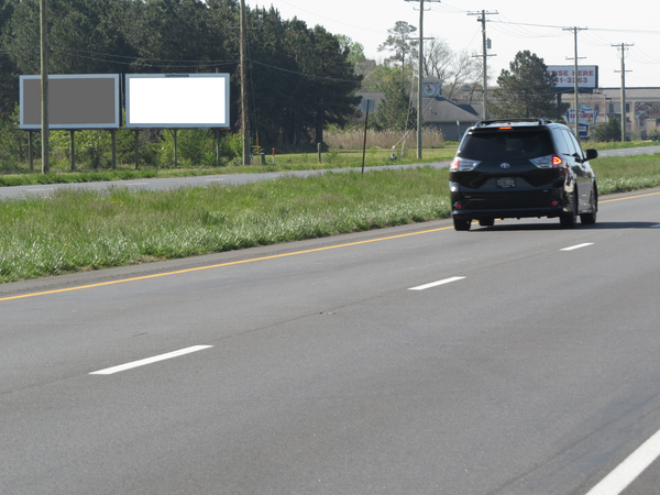 US 13 ES 0.6mi N/O Tharp Rd F/N - 2