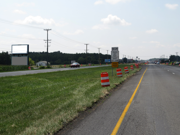 US 13 ES 0.7mi N/O Tharp Rd F/N - 1