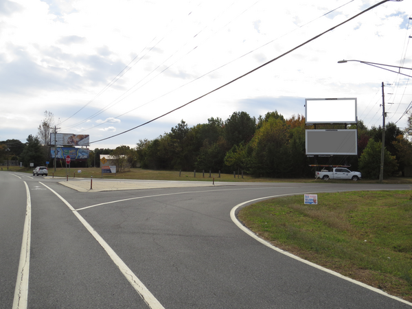 US 404 SS 45ft E/O SR 18 F/W - 3