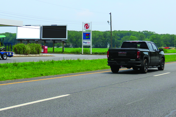 US 113 ES 0.3mi N/O Swamp Rd F/N - 1