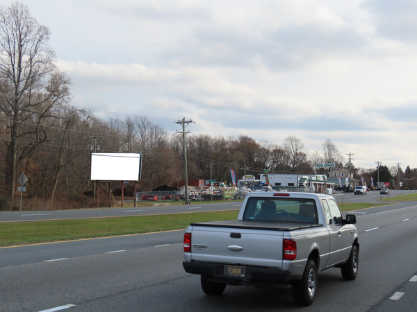 US 1 ES 25ft N/O Spring Hill Rd F/N - 1