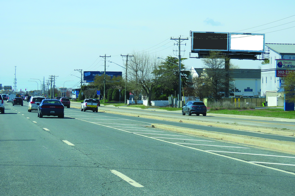 US 1 ES 0.1mi N/O Hebron Rd F/S - 4