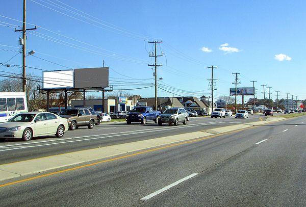 US 1 ES 0.25mi N/O CR 270 F/N - 1
