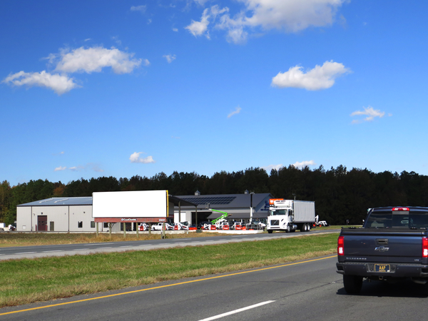 US 13 WS 0.35mi S/O CR 452 F/S - 1