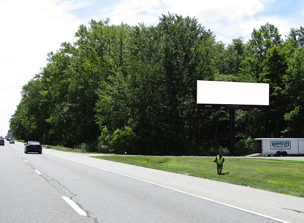 US 13 WS 2.2mi S/O Voshell's Mill Rd F/N - 1