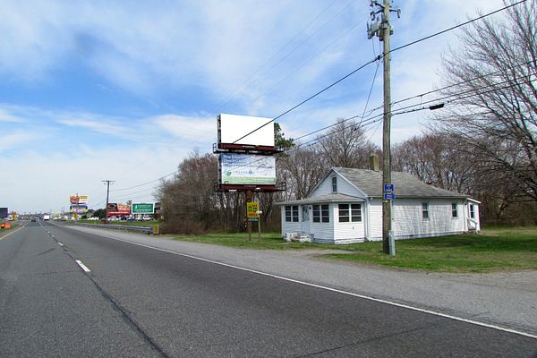 US 113 ES 0.75mi N/O SR 20 F/S - 2