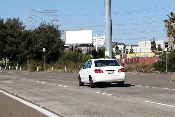 Harbor Dr ES 0.4mi N/O 8th St F/S - 1