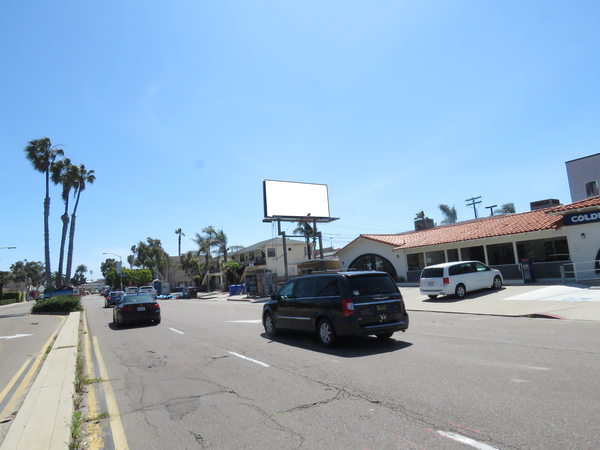 Mission Blvd WS 20ft N/O Wave Crest Ct F/N - 1