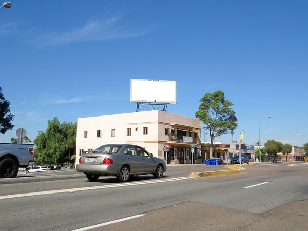 National City Blvd WS 10ft N/O 7th St F/S - 1