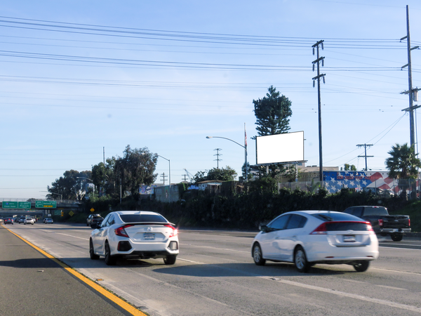 I-5 Frwy WS 10ft S/O Evans St F/N - 1
