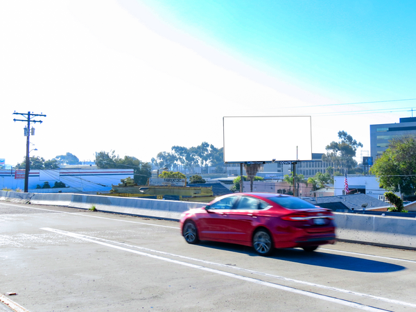 I-5 Frwy WS 50ft S/O Vesta St F/N - 1