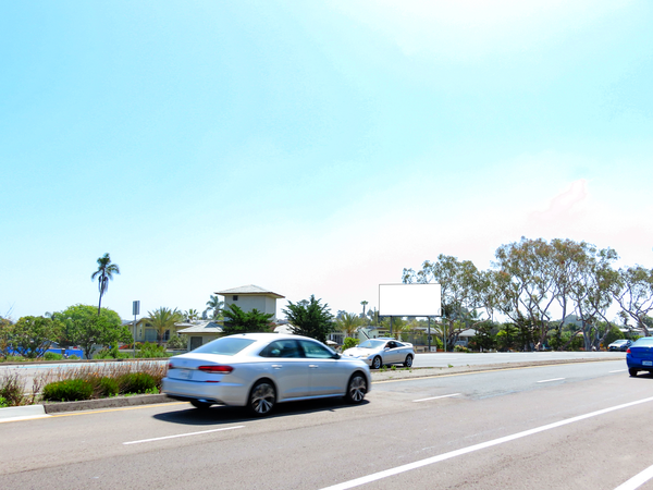 US 101 ES 350ft S/O La Costa Av F/N - 1