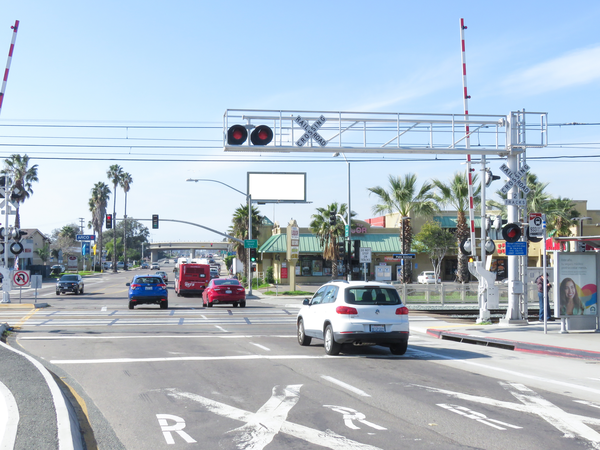 Palm Av NS 100ft W/O Hollister St F/E - 1