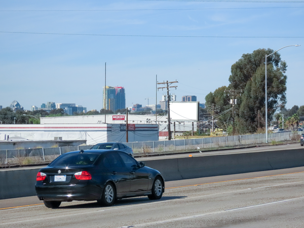 I-5 Frwy WS 50ft S/O Vesta St F/S - 1