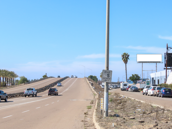 Pacific Hwy ES 75ft S/O Washington St (NO EXT) F/S - 1