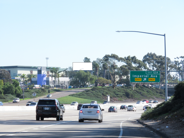 I-805 Frwy ES 15ft N/O Imperial Ave (NO EXT) F/N - 1