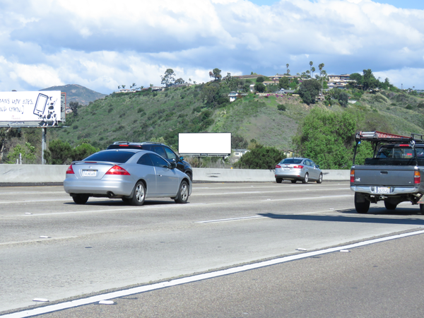 I-8 Frwy NS 200ft W/O Waring Rd  (NO EXT) F/W - 1