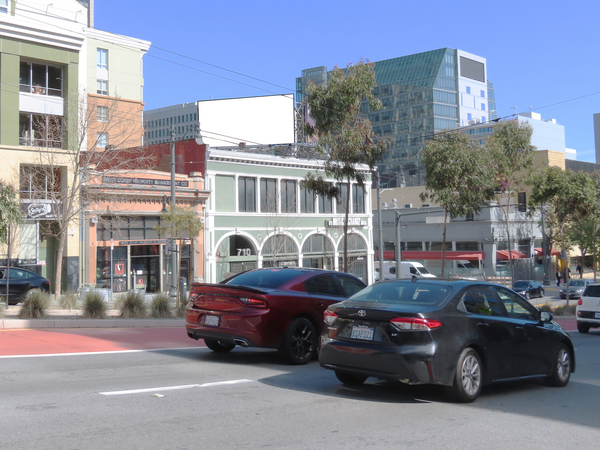 Van Ness Ave (US 101) ES 10ft N/O Turk F/N - 1