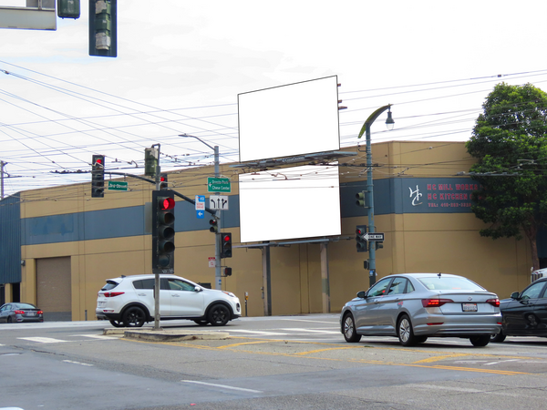 3rd St ES 30ft S/O Cesar Chavez F/N - 1