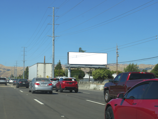 Montague Xwy SS 0.4mi W/O I-880 (No Ext) F/SW - 1