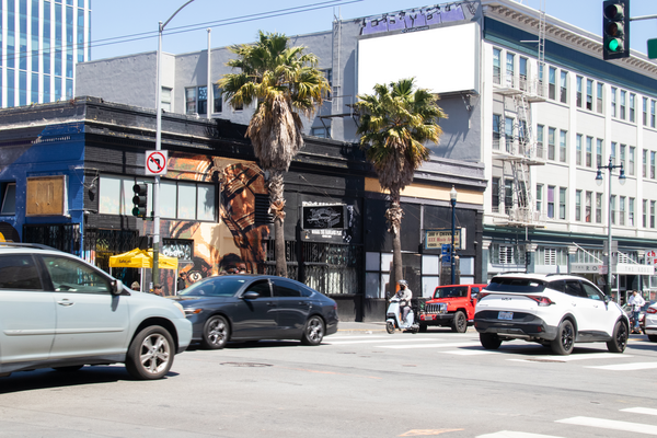 6th St ES 80ft S/O Mission F/N - 1
