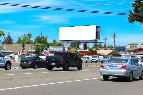 Almaden Xwy WS 200ft N/O San Jose Av F/S - 1