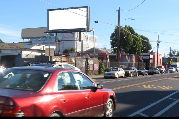 Market ES 150ft S/O San Pablo F/N - 1