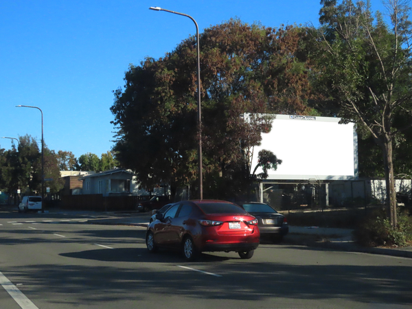 Sacramento ES 25ft S/O Woolsey F/S - 1