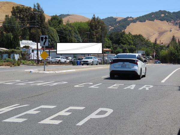 Mission ES 0.3mi N/O Niles Cnyn Rd F/N - 1