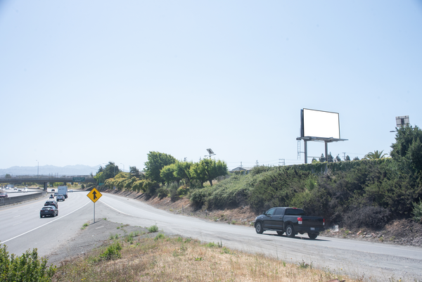 I-580 Frwy SS 360ft E/O S 10th St F/W - 1