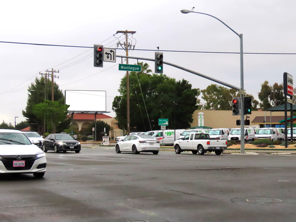 Oakland Rd WS 160ft S/O Montague Xwy F/N - 1