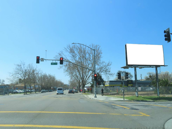 Santa Clara NS 10ft W/O 28th St F/E - 1