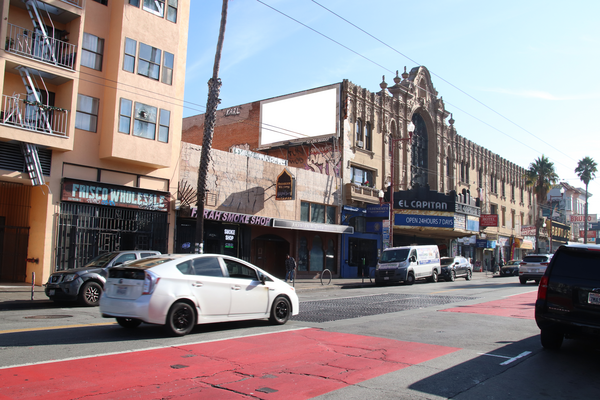 Mission ES 260ft N/O 20th St F/N - 1