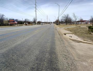 W/S US 279 BROWNWOOD 2505 HWY 279 N F/S