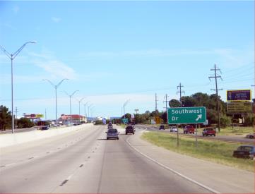WTR FRWY W/S @ 2032 SOUTH CLACK N/TOP