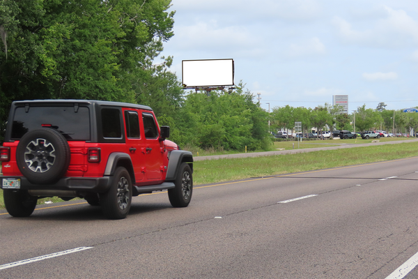 US 17 South WS 0.8mi S/O CO 315 F/S - 2