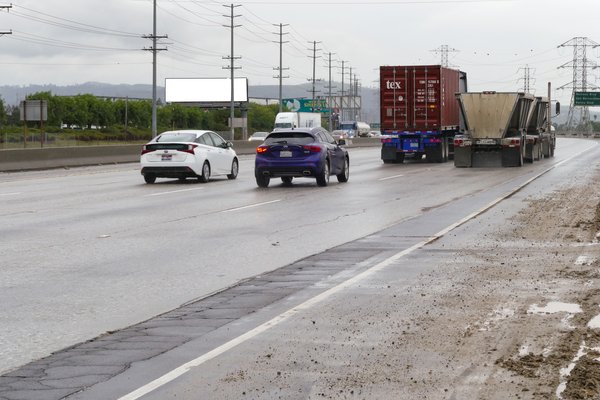 San Gabriel Frwy ES 2660ft N/O Ramona F/N - 3