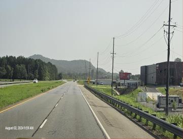 E/S HWY 113 2147 FT. N/O MP 8 S/F RHR