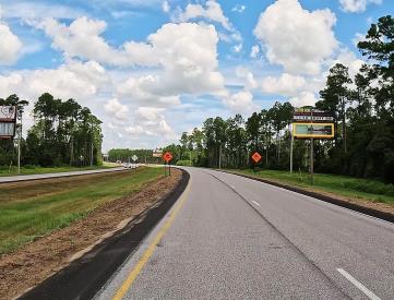 E/S FBX 8TH N/O HWY 98 (BTTM)