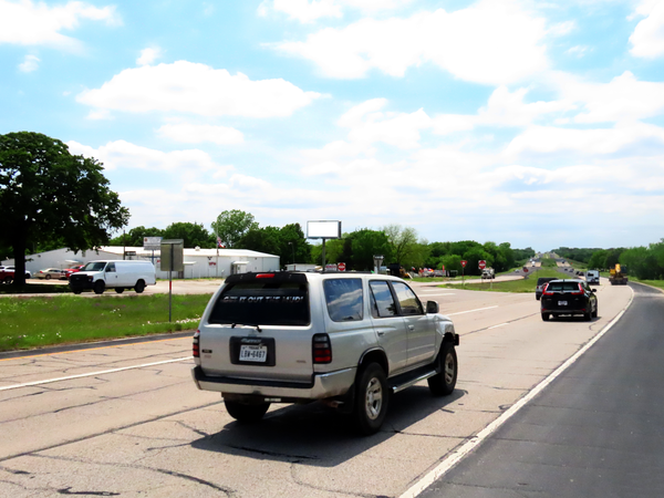 HWY 67 SS 0.4mi W/O I-35 F/E - 1