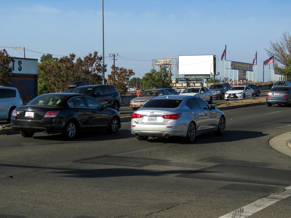 Arden Way SS 50ft W/O Barstow St F/E - 1