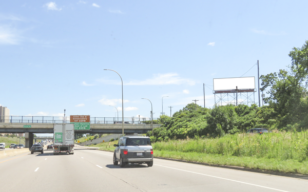 I-94 SS 0.2mi E/O Asbury on Roblyn F/W - 1