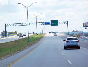 SH 71 E N/S 675' E/O HWY 304