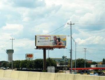 I-35 S W/S 1000' S/O LOOP 4